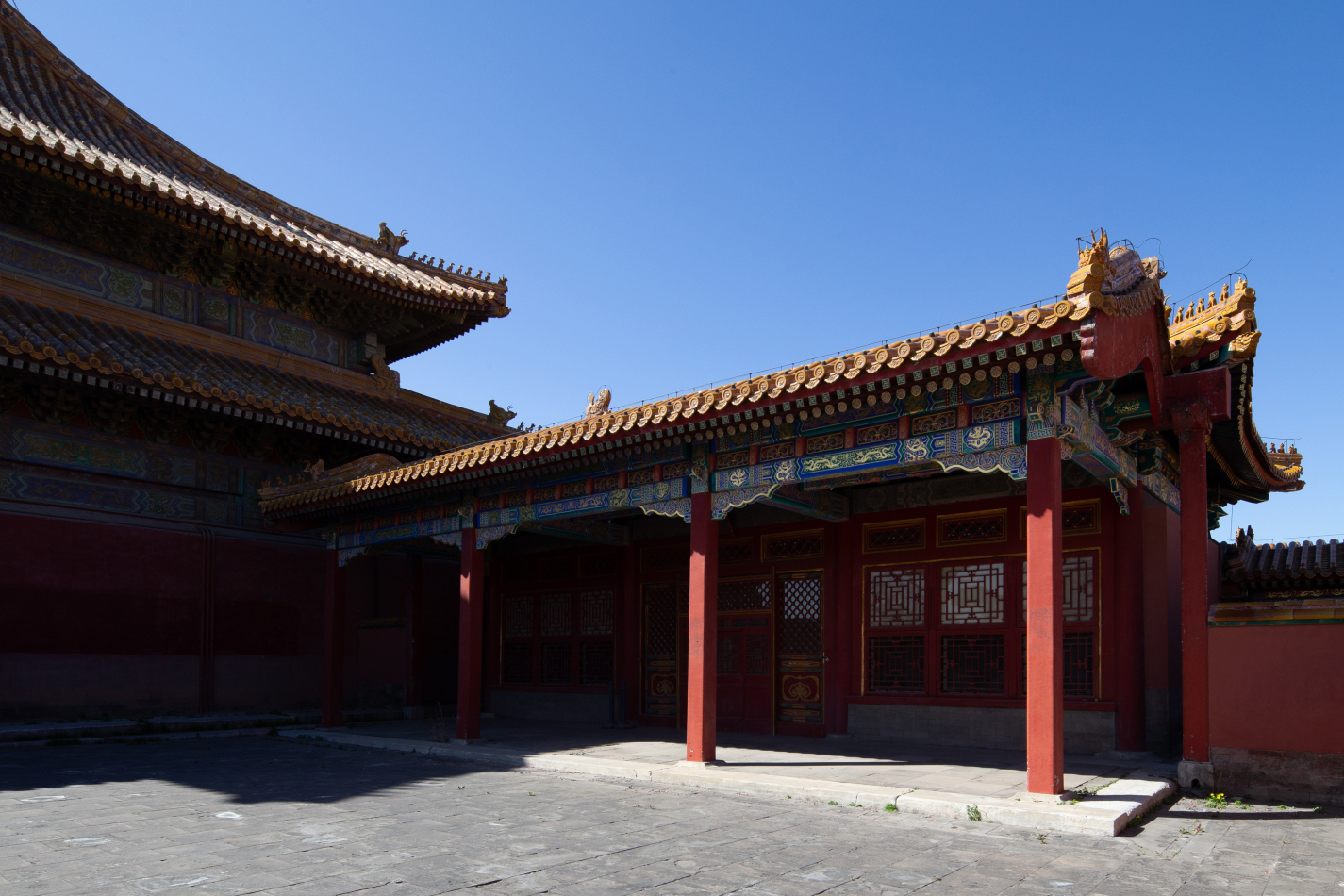 【昭仁殿】时代:明分类:殿区域:内廷中路昭仁殿始建于明代,为乾清宫