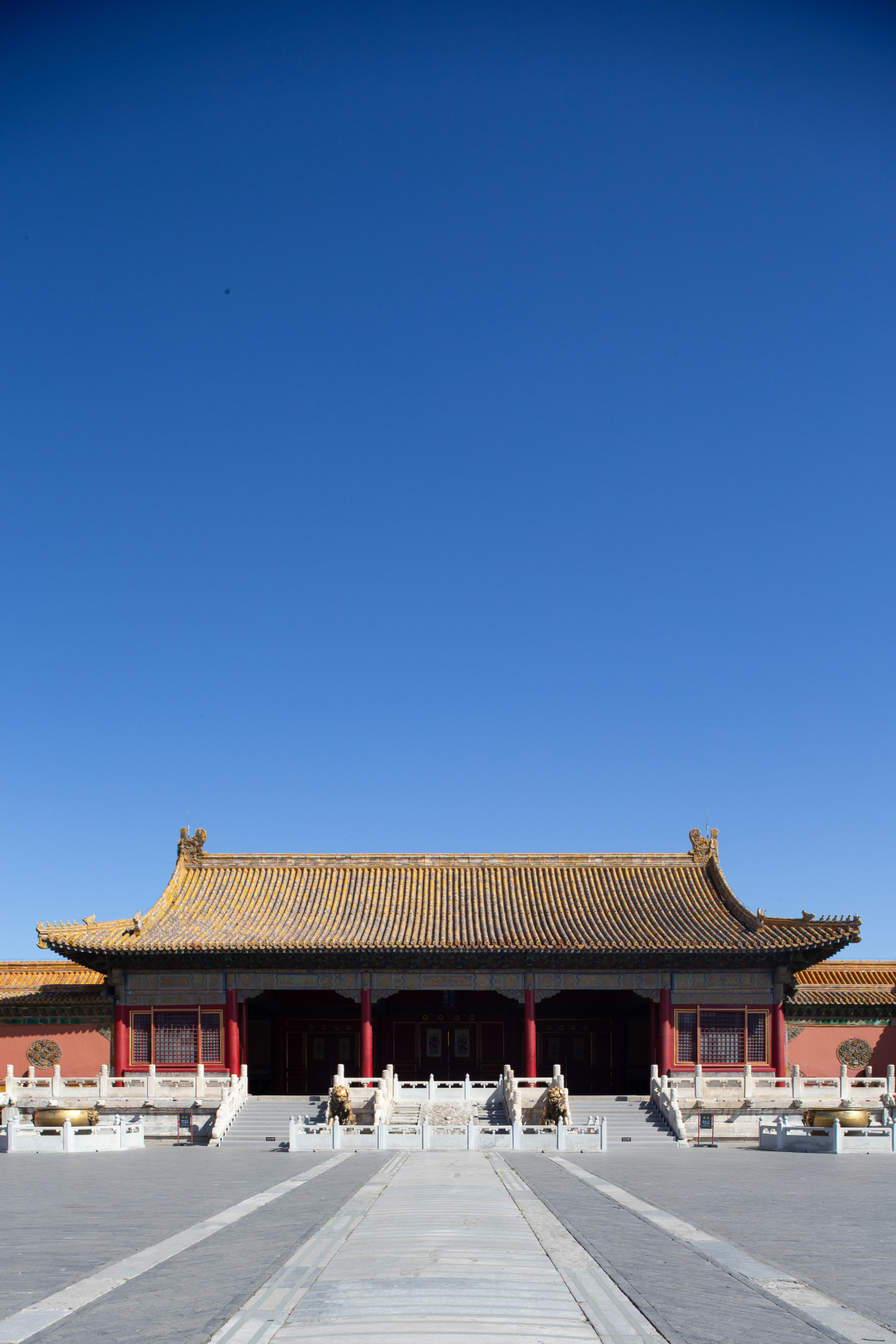 【乾清门】时代:明永乐分类:门区域:内廷中路乾清门为紫禁城内廷的