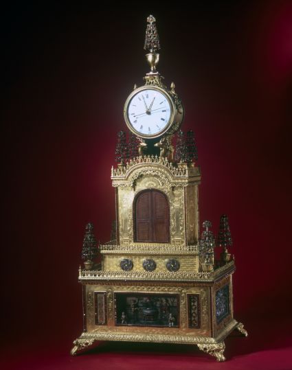 铜镀金龙喷球五子夺莲钟