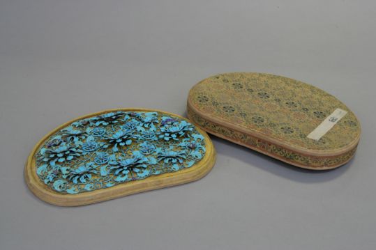 点翠勾莲寿纹头面